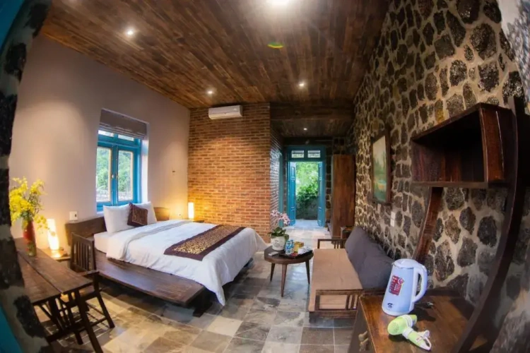 Standard Double room with garden view