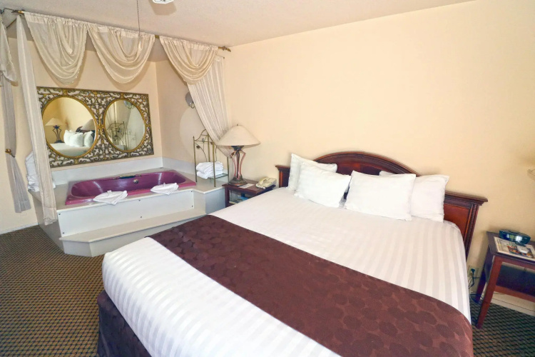 Masterpiece Hotel