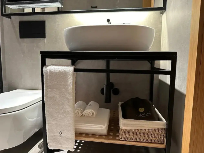 Palatial Suites