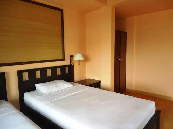Wahyu Bungalow And Restaurant