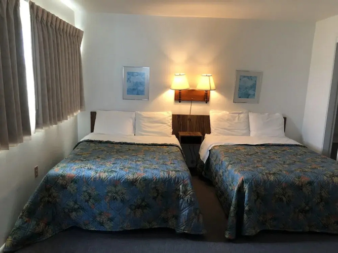 Rose Motel