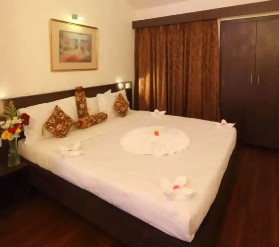 Deluxe Double Suite with balcony
