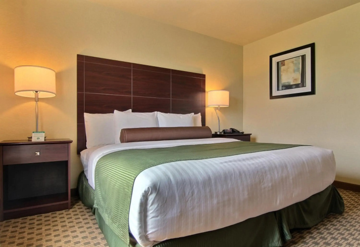 Cobblestone Inn & Suites - Linton