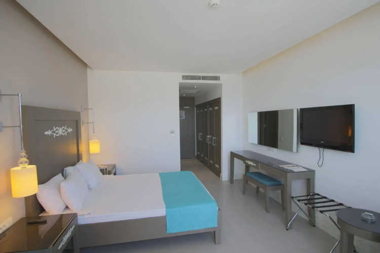 Rexene Resort