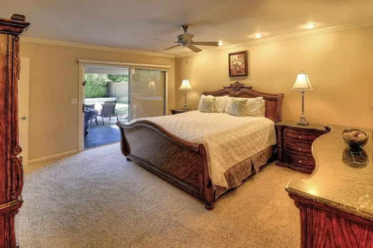 Just Listed! Kierland Home w Htd Pool and Hot tub