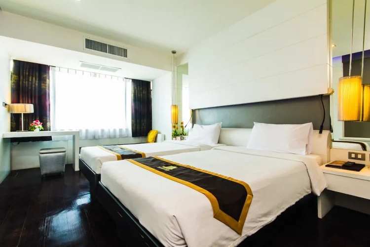 Superior Twin room