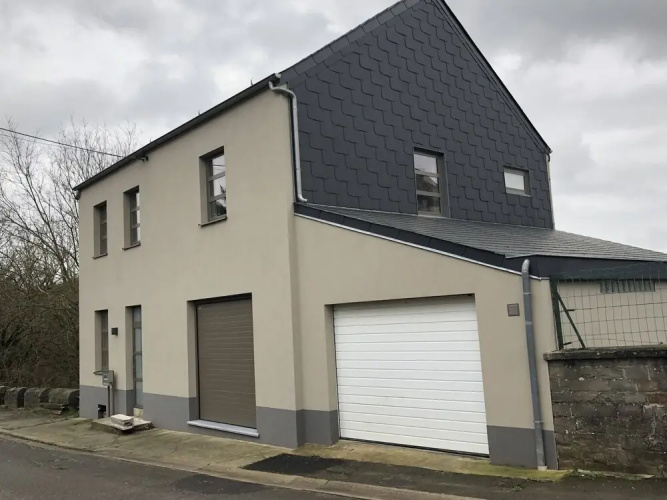 Scenic Cottage in Merlemont With Balcony