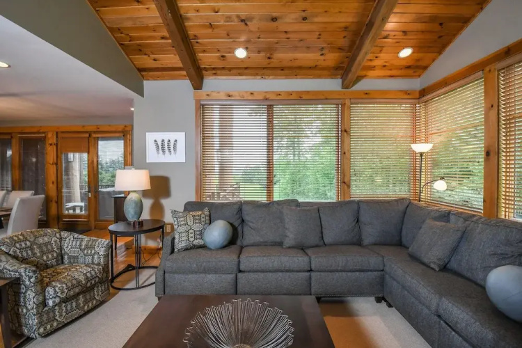 Kendall Camp Get-A-Way 4 Bedroom Townhome