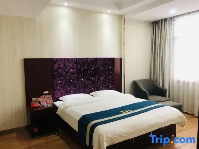 Deluxe Double Suite