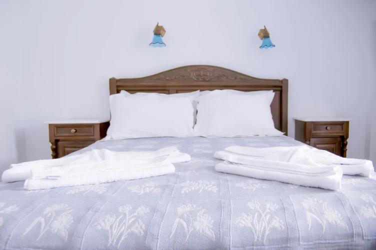 Erato Apartments