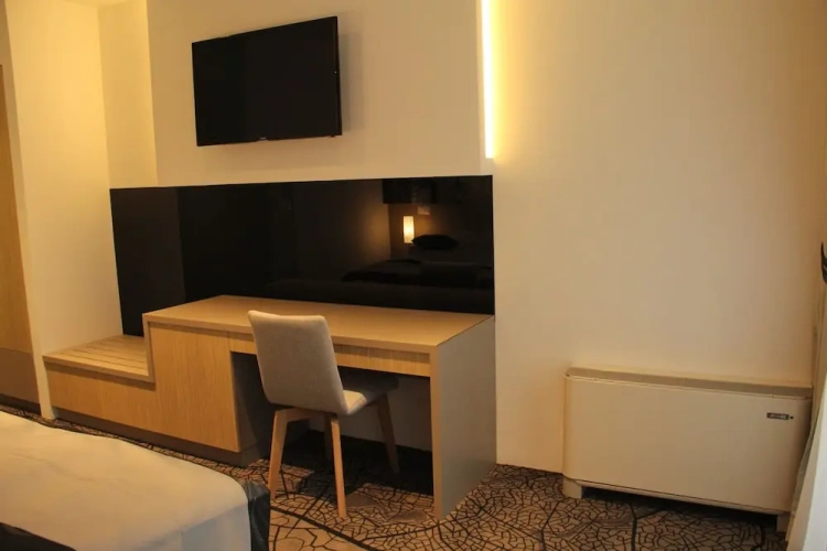 1 Bedroom Standard Triple room