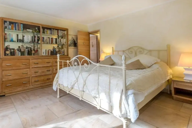 Standard Double room with view