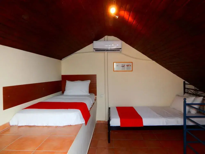 Kripis House
