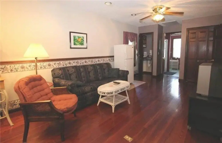 Edisto Guest House