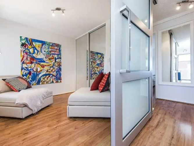 South Perth Deluxe Apartment