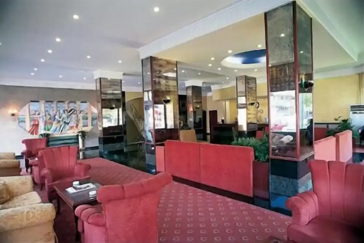 Ayintap Hotel
