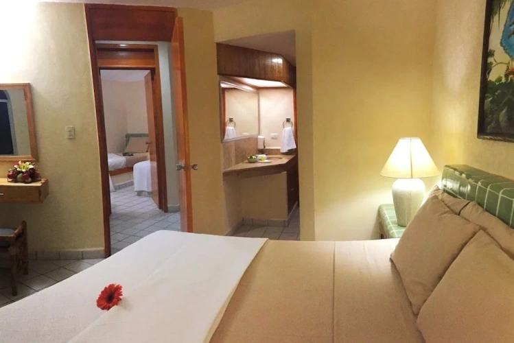 Suite with balcony