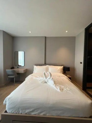 Edge Central Pattaya Condo