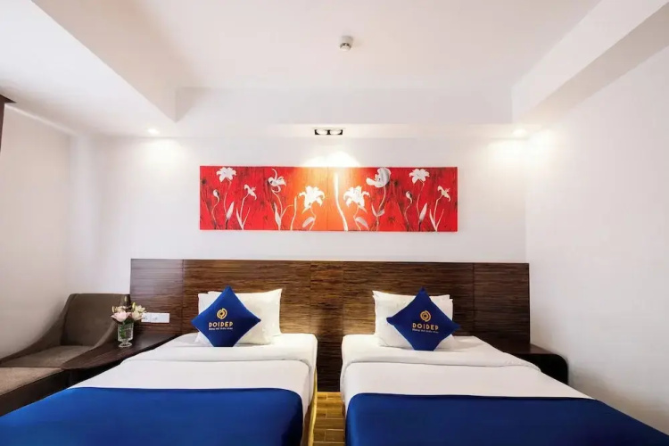 Sandals Lily Hotel