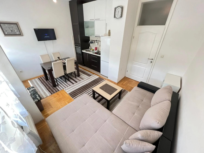 Jimmy's Apartment