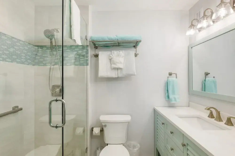 Bahamian Reed by Avantstay Walk to Everything w Community Pool Week Long Stays Only