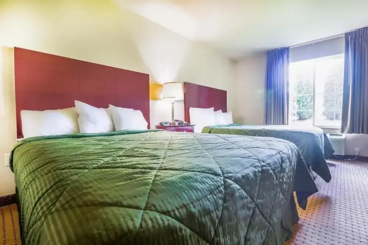 The Evansville Inn
