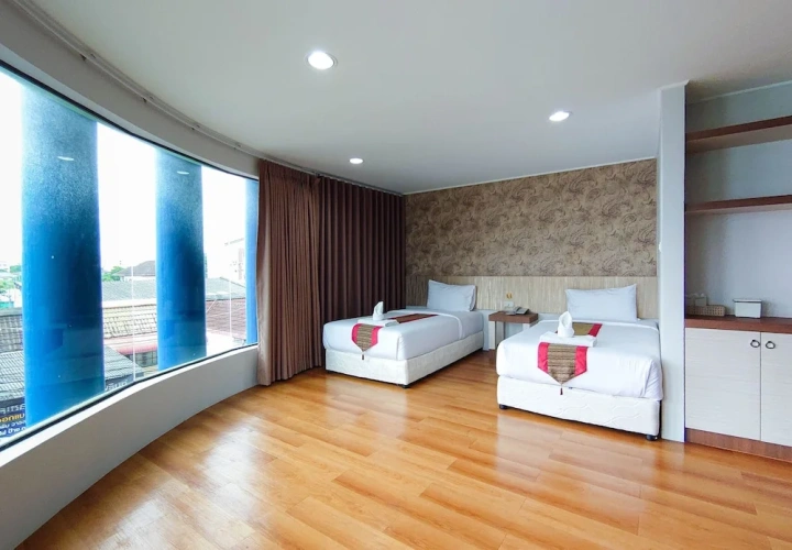 Deluxe Twin room
