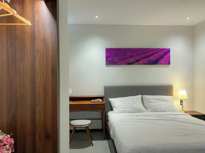 Field Villa