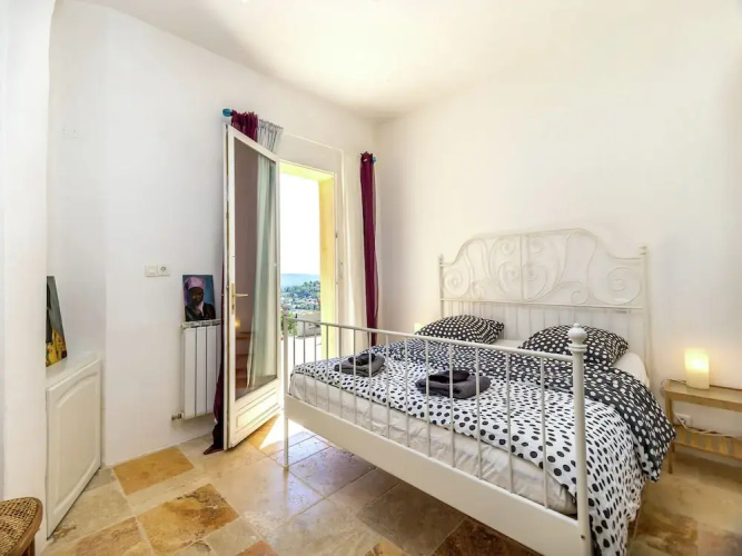 Quirky Villa in Contignac with a Private Pool