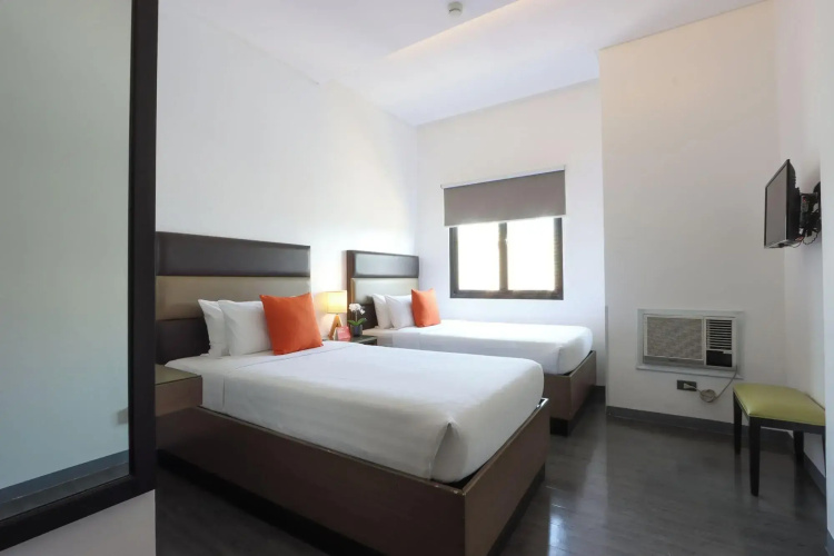 Privato Makati