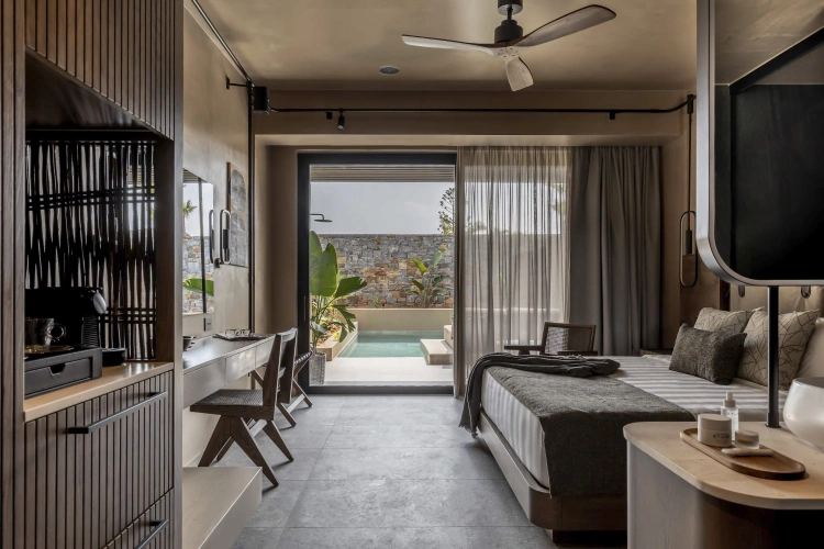 Breeze Deluxe Double room