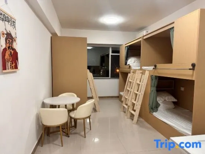 Bed in Dorm (male dorm)
