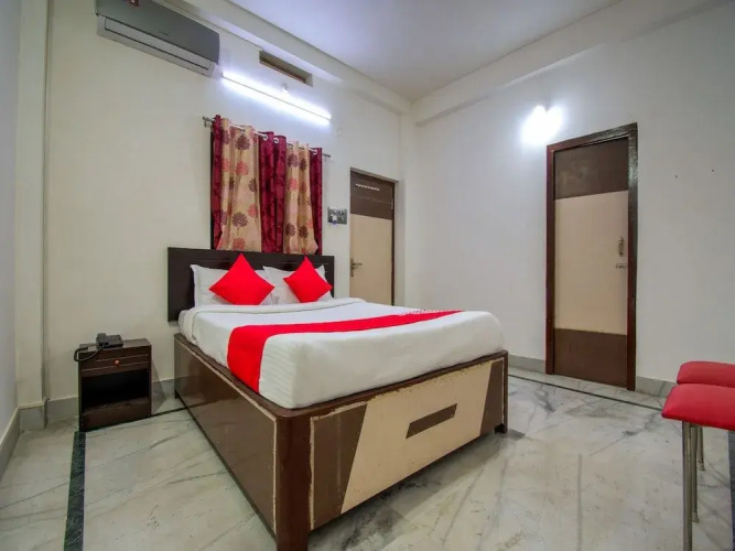 OYO 24849 Madhuram Vihar