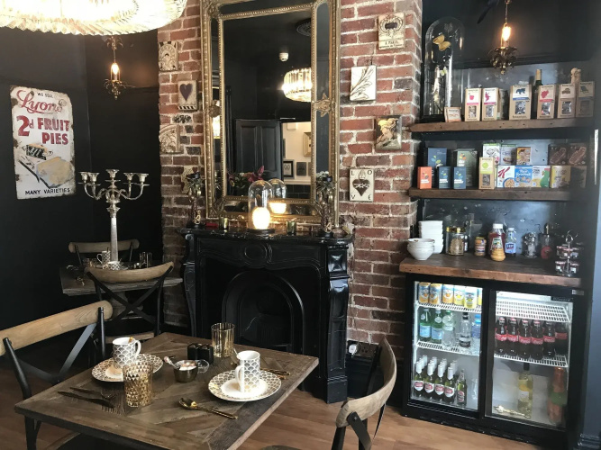 The Twenty One B&B