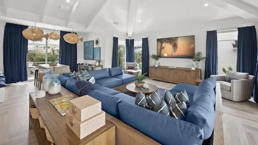 Maritime Manor in Siesta Key