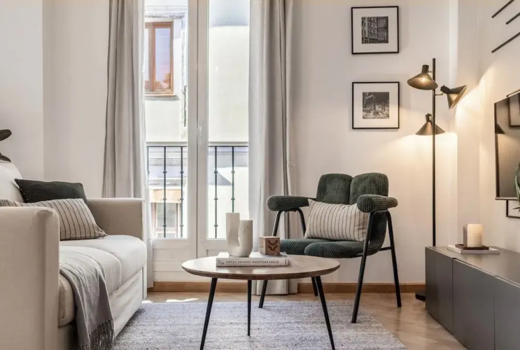 Bowie - 1 Bedroom Pool in Chueca