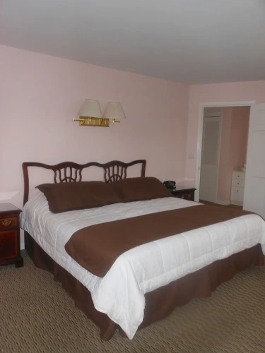 Standard Double Suite