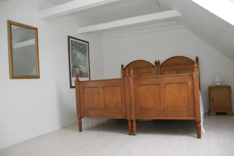 Apartment 4