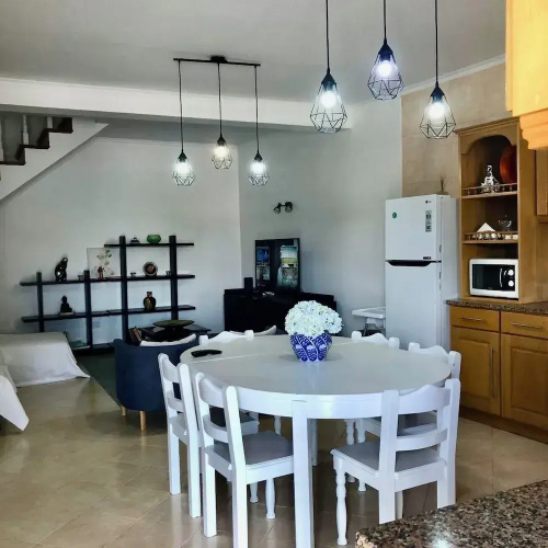 Spacious, Garden, and Private Parking