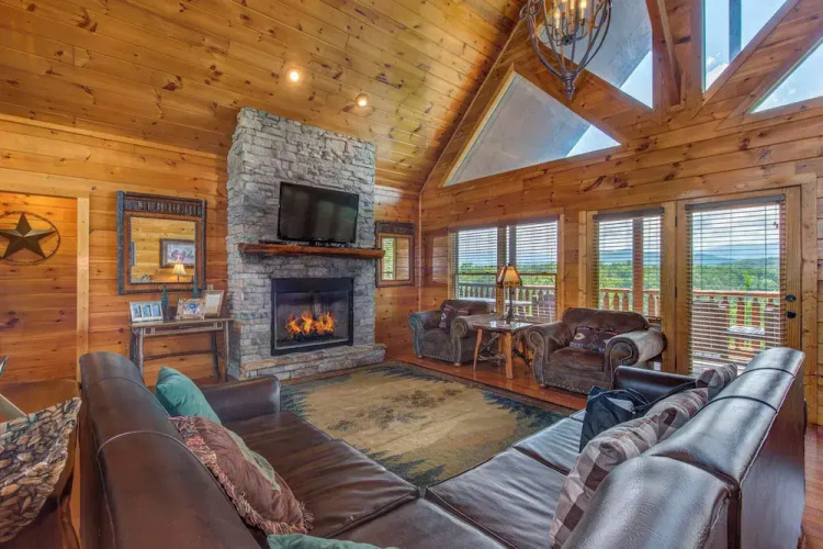 Dancing Bear Lodge