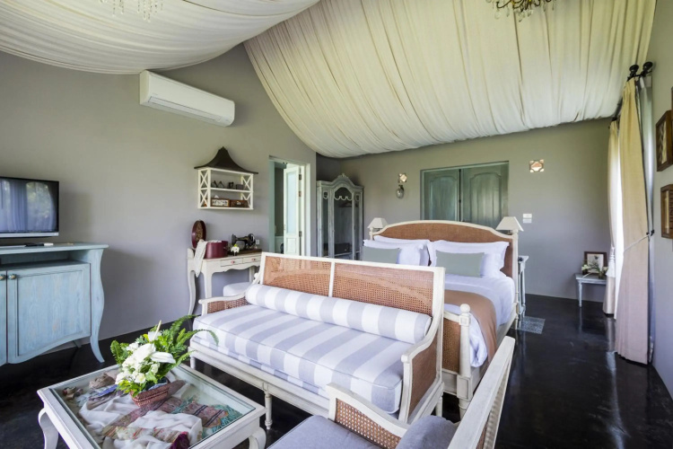 Reverie Siam Resort