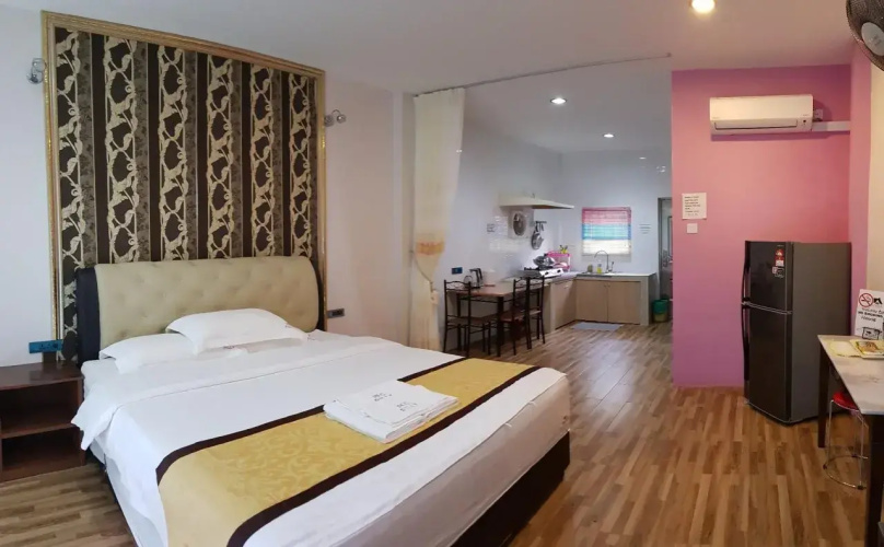 Pilly Holiday Home