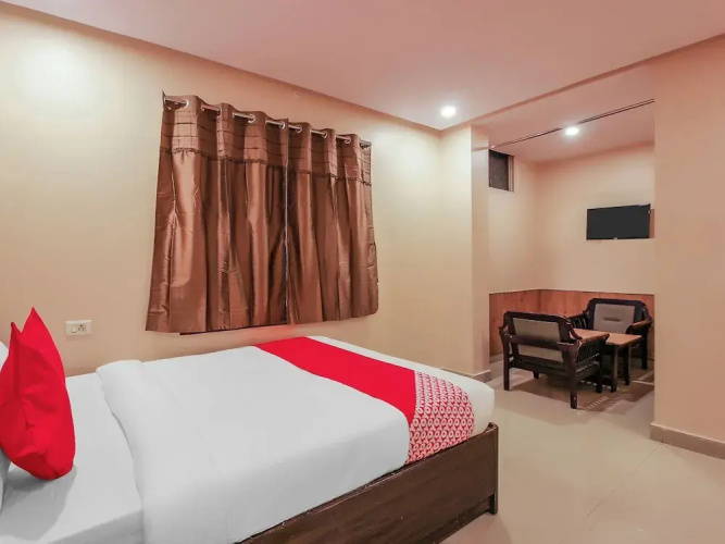Tourist Krishna Inn