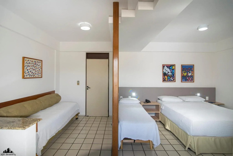 Xenius Hotel