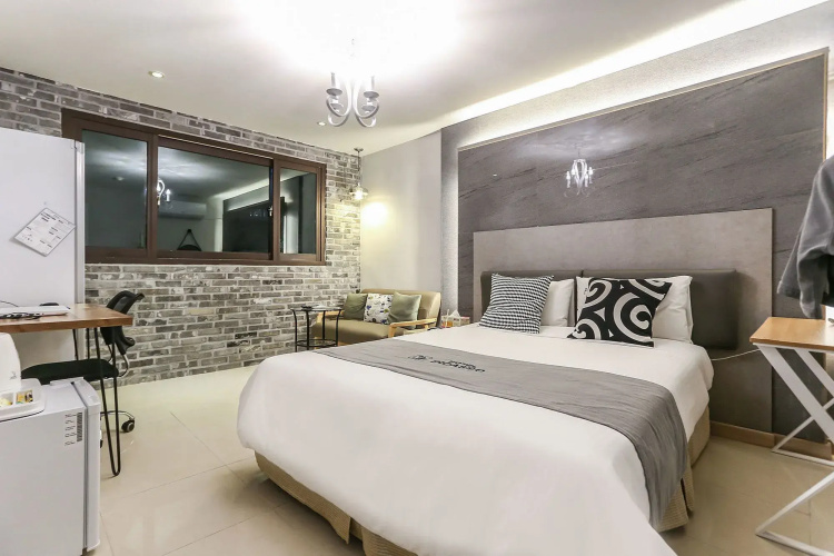 Picasso Hotel