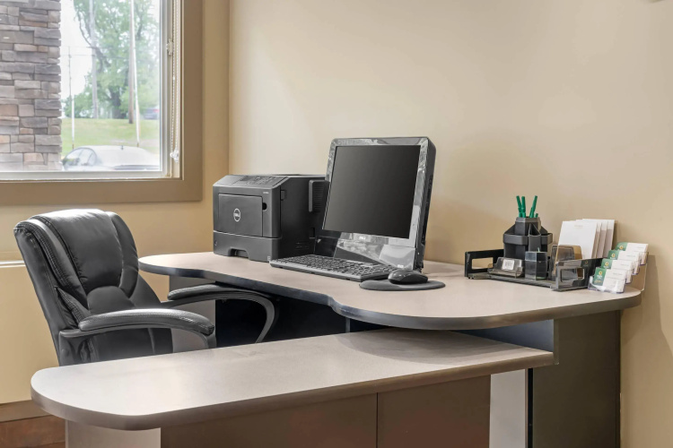 Quality Inn & Suites Bathurst