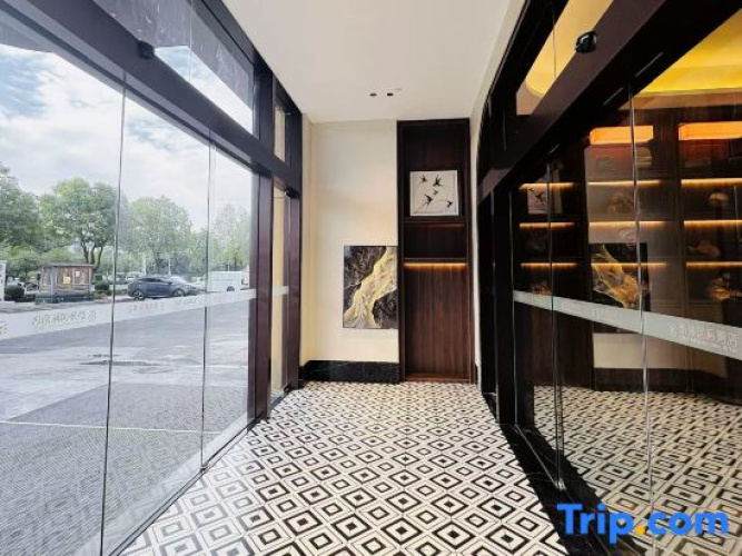 Kaisha International Hotel
