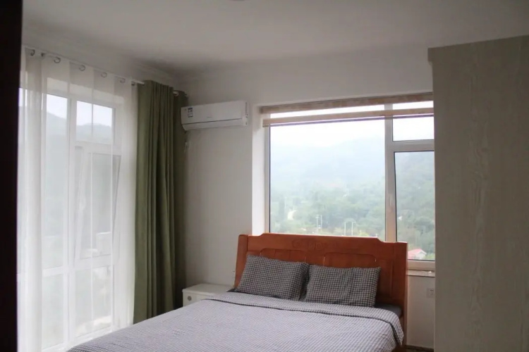 Jinan Banshan Linyun Resort Hotel