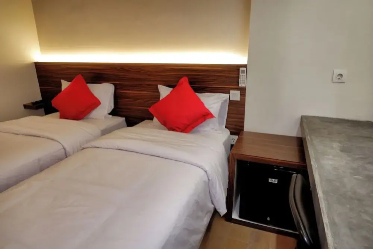 Guest House 555 NKI