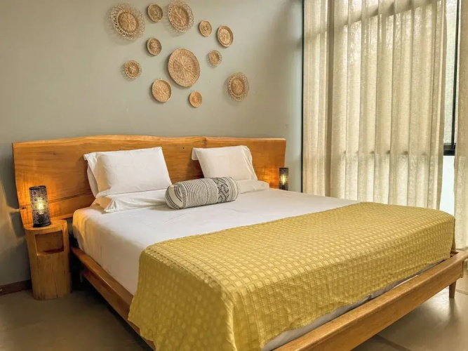 Hotel Enai